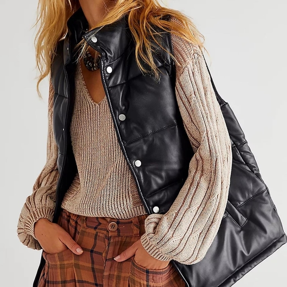 Free People Sweater - Picture 3 of 10